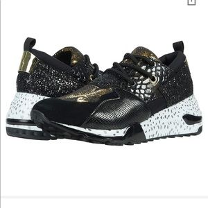 Steve Madden Black Gold cliff sneaker size 9